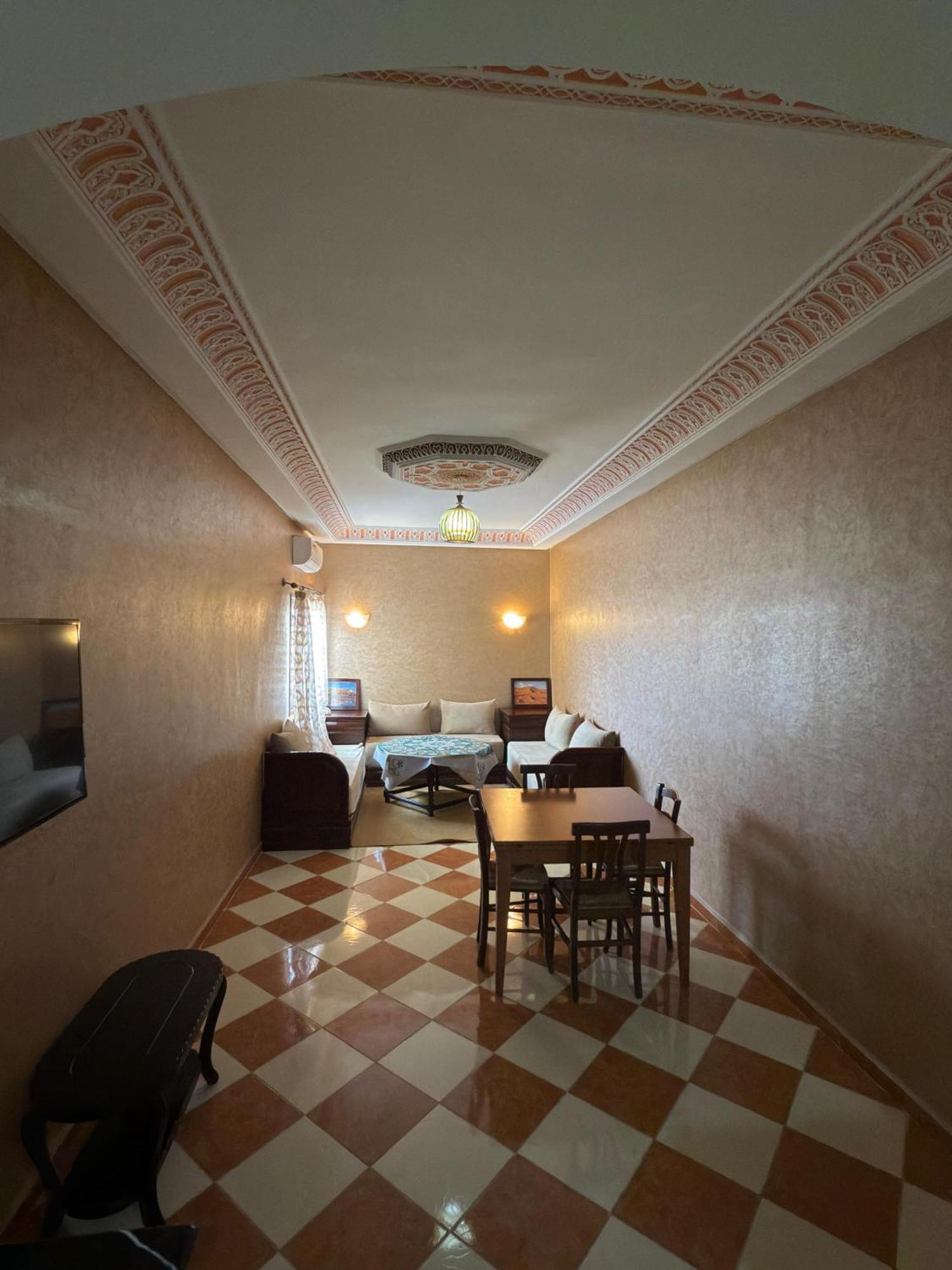 Residence Dikre Uarzazate Quarto foto